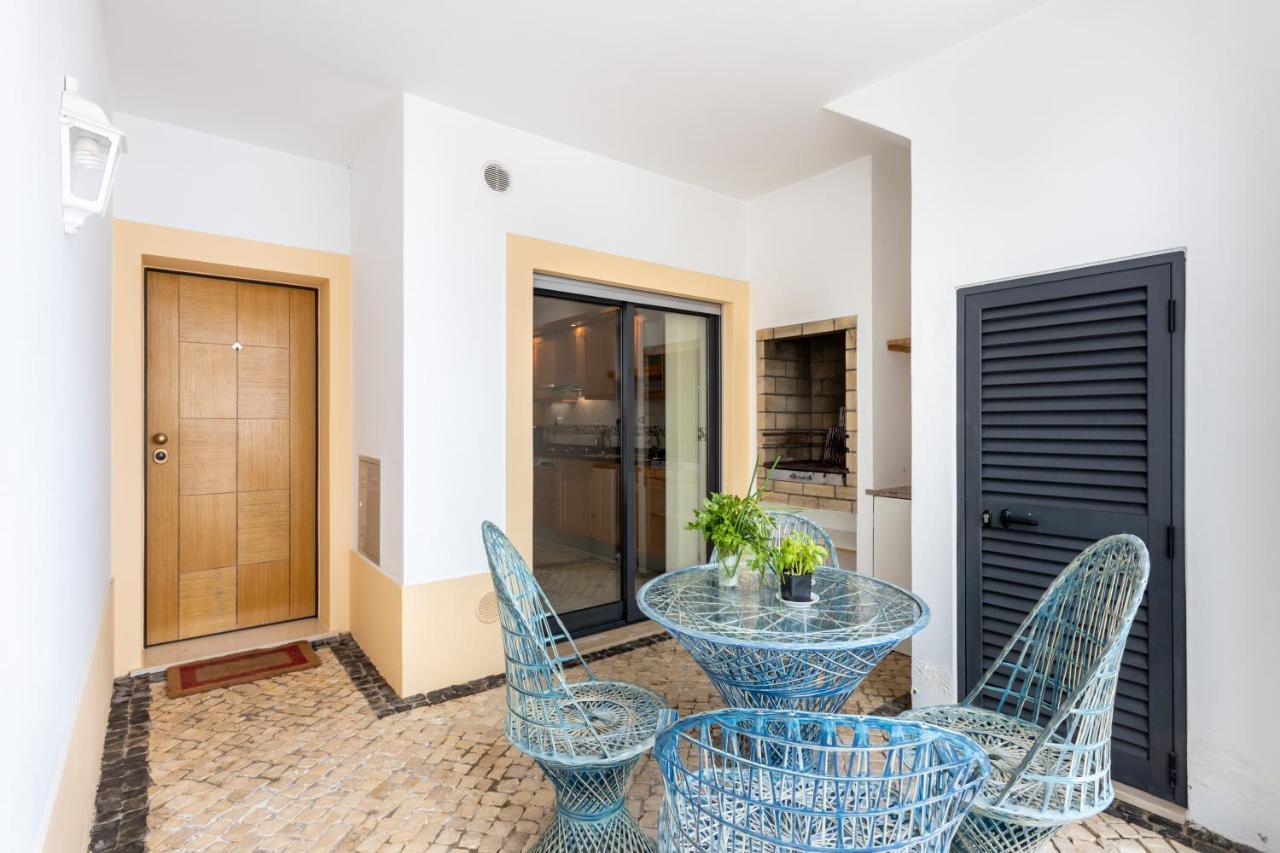 Great 2 Bedroom Apartment With Communal Pool Лагос Екстериор снимка